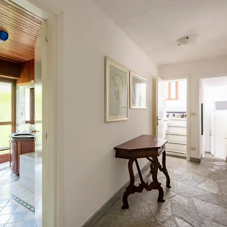 Renetta With Swimming Pool And Jacuzzi And Parking * Rapallo