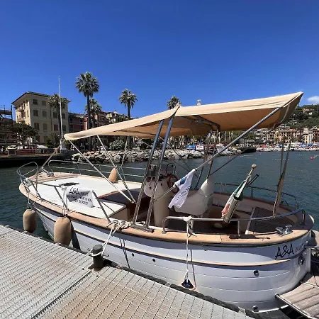 Lejlighed Renetta With Swimming Pool And Jacuzzi And Parking