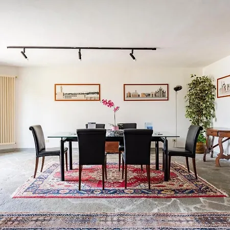 Villa Renetta With Swimming Pool And Parking