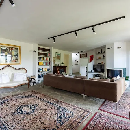 Renetta With Swimming Pool And Jacuzzi And Parking Lejlighed