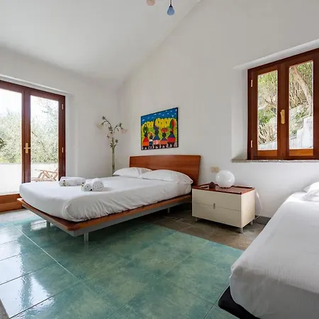 Villa Renetta With Swimming Pool And Parking Apartment Rapallo